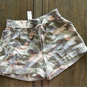 Camo Women's Shorts